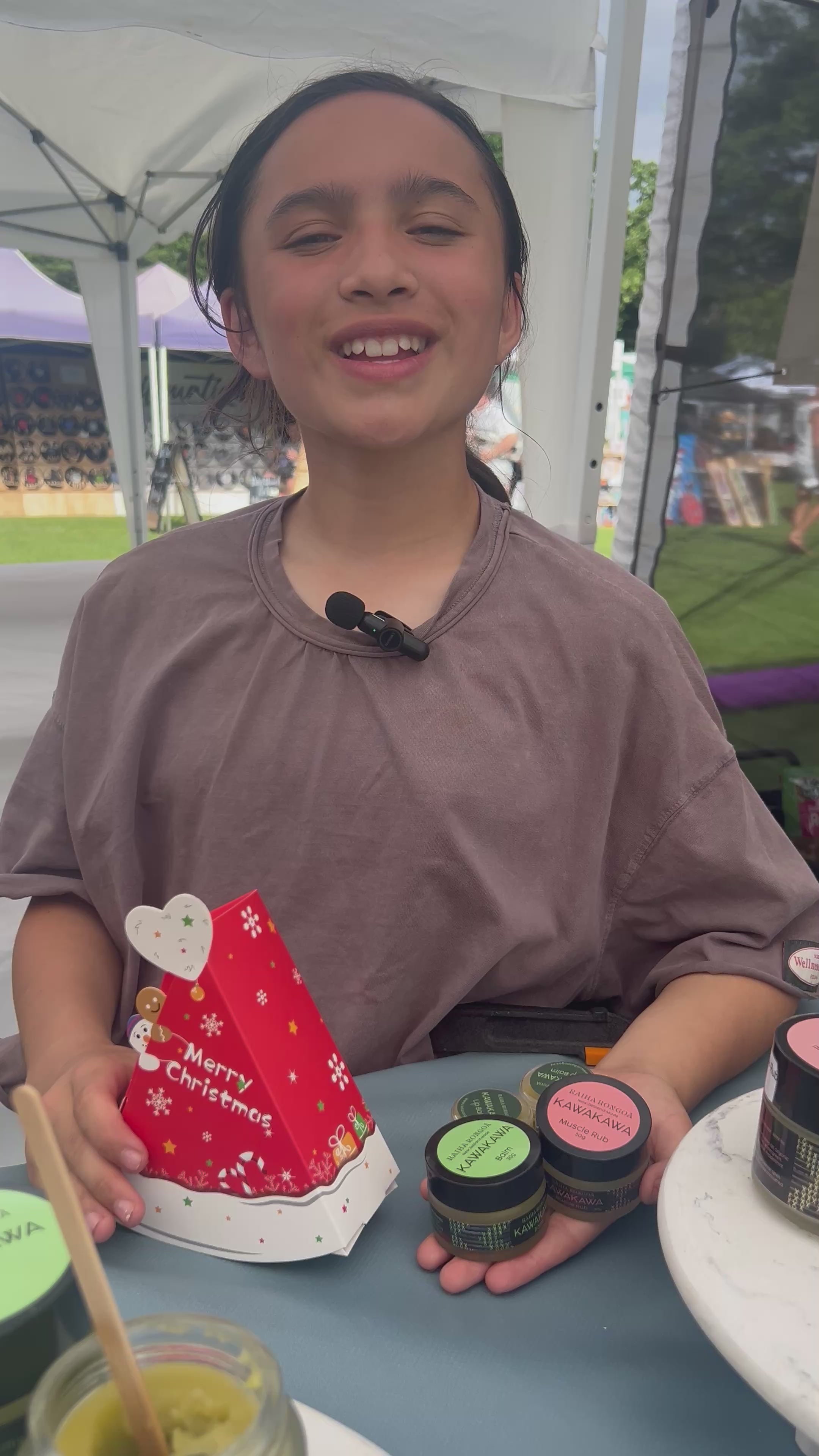 Load video: Kawakawa Xmas gift box….